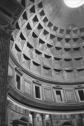 rom_pantheon1